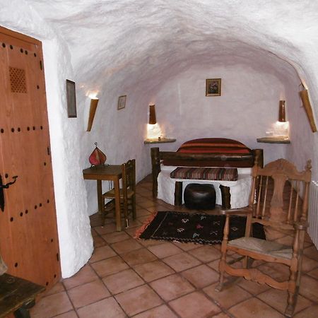 巴萨 Cuevas Andalucia旅馆 外观 照片