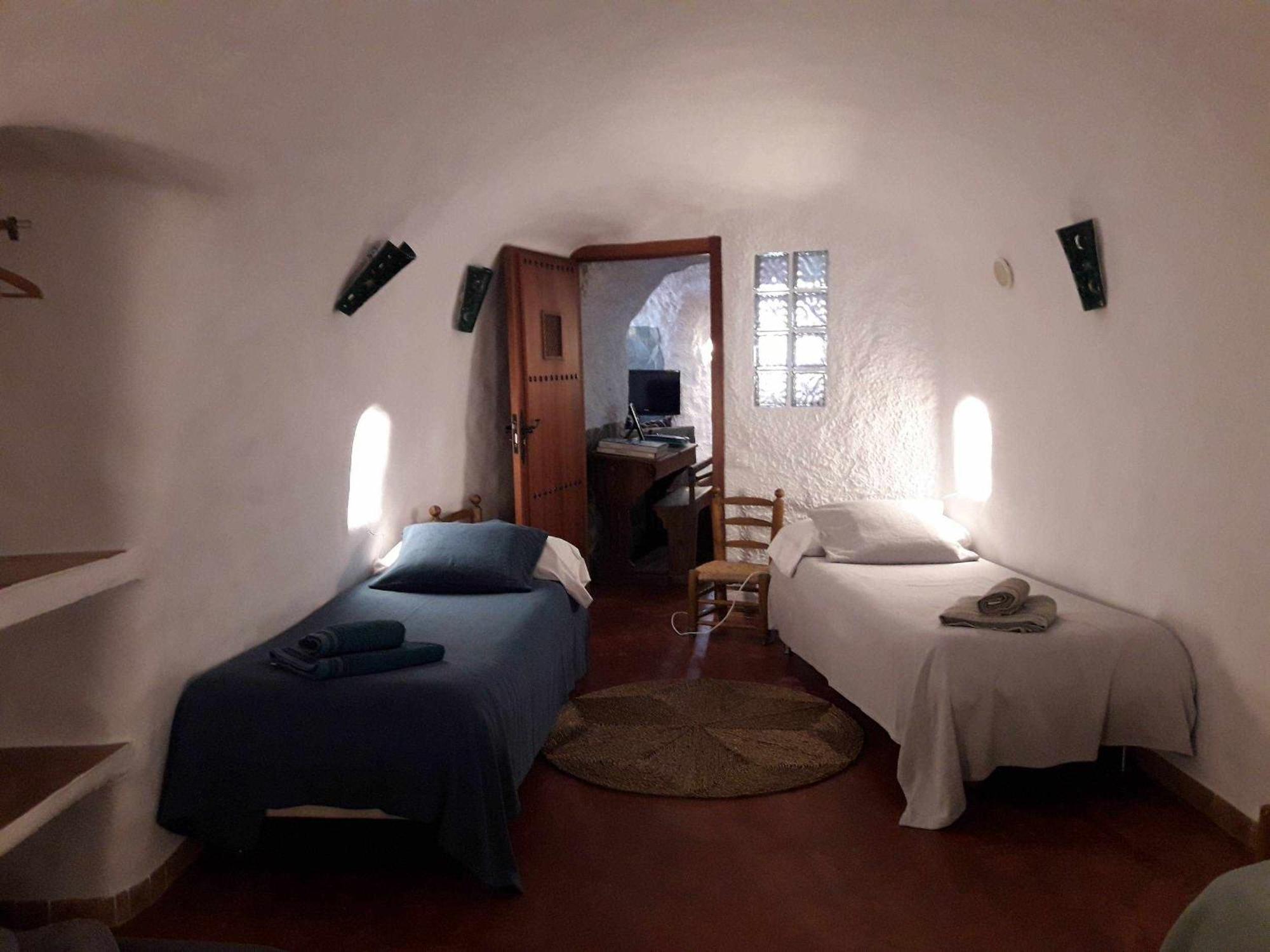 巴萨 Cuevas Andalucia旅馆 外观 照片